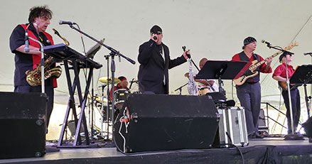 CLOSING ACT